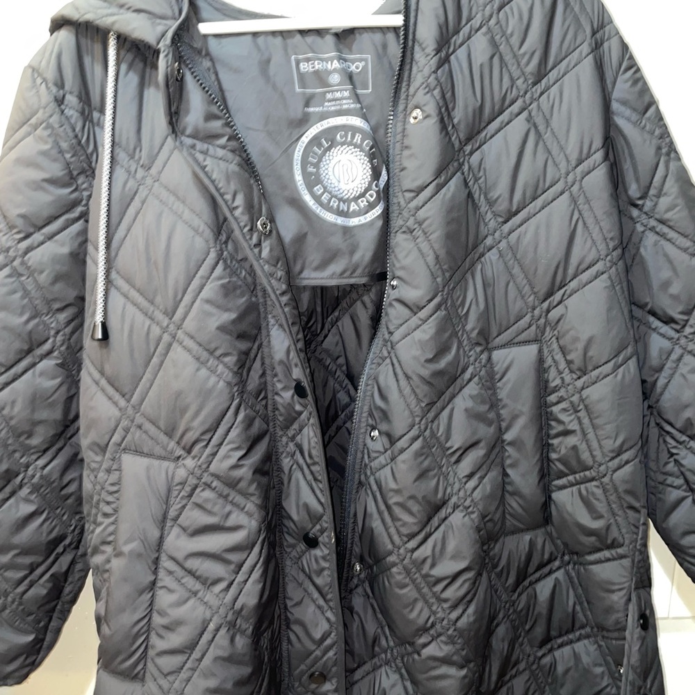 Bernardo women’s medium coat
